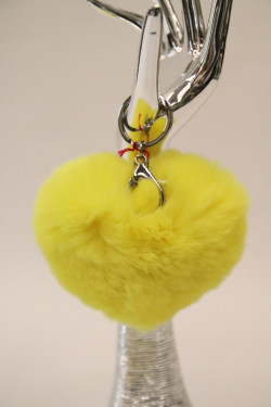 porte clés coeur en fourrure lapin : jaune