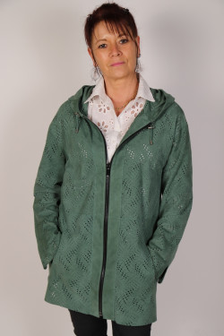 Veste agneau velours perforé : DANIELLA